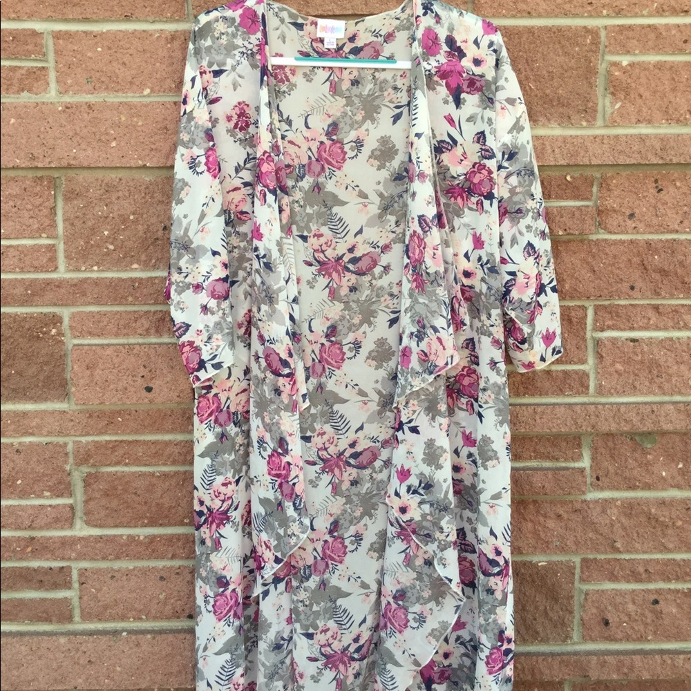 Lularoe Shirley Kimono Large (18-22)